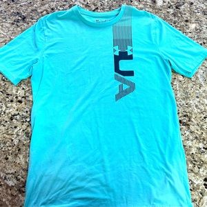 Under Armour Men’s T-Shirt Small Loose Fit Heat Gear